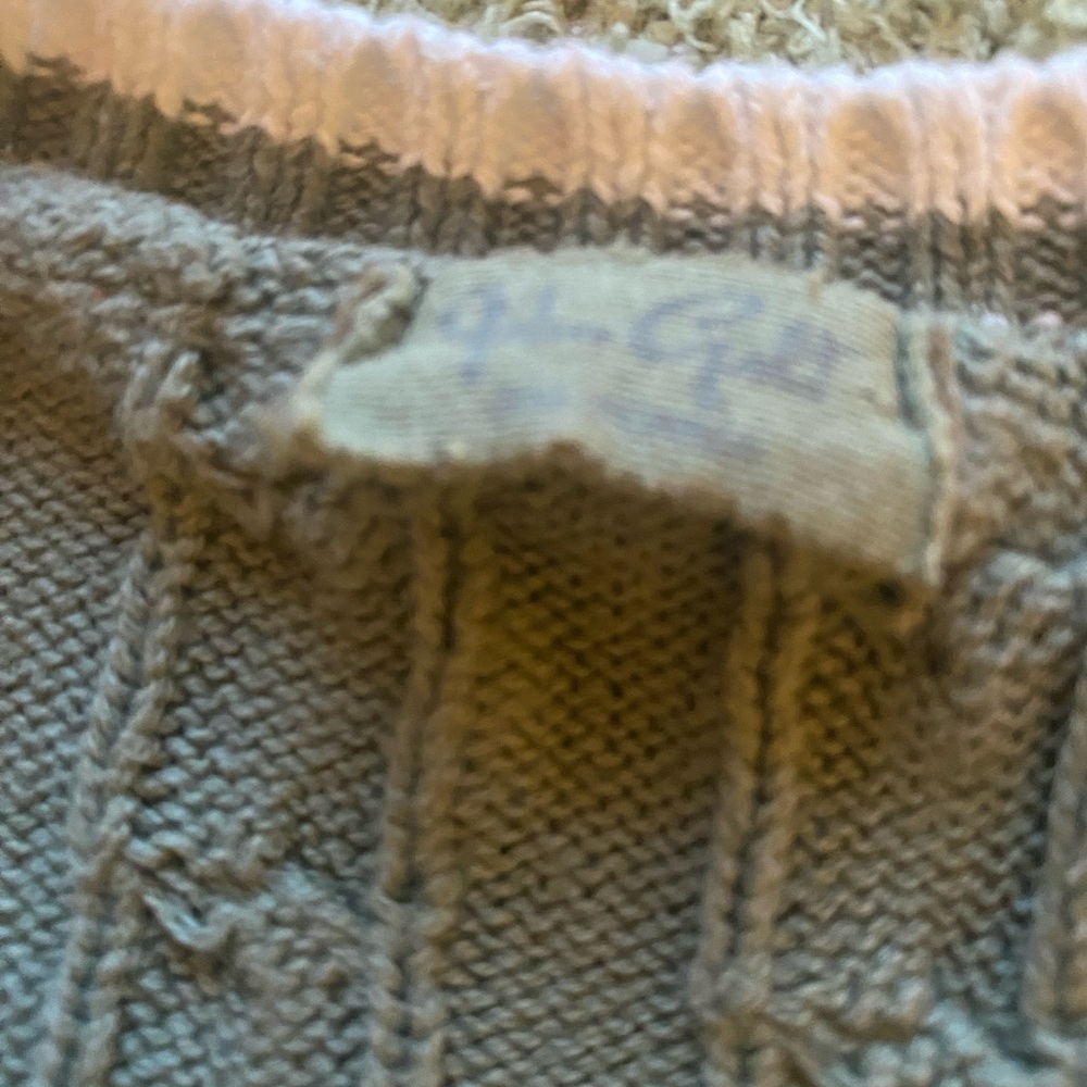 Top - Picture 2 of 2